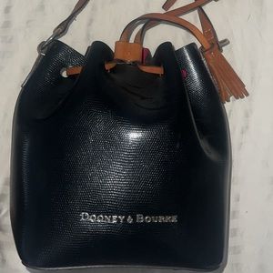 Dooney & Bourke bucket bag